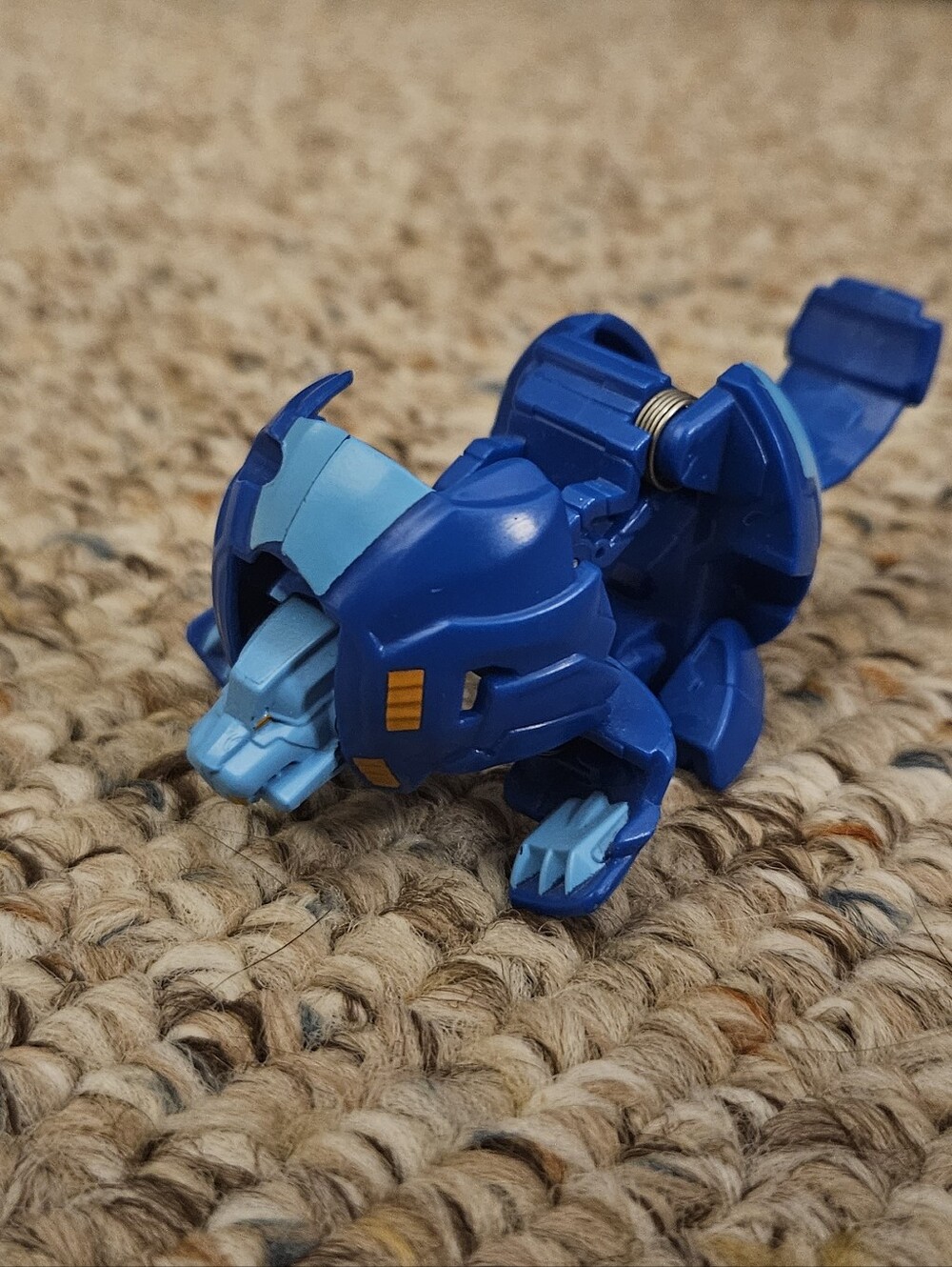 Spin Master Deka Bakugan Hydorous Figure